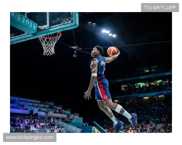 爱德华兹突破能力提升显著，关键时刻得分拉开球队差距