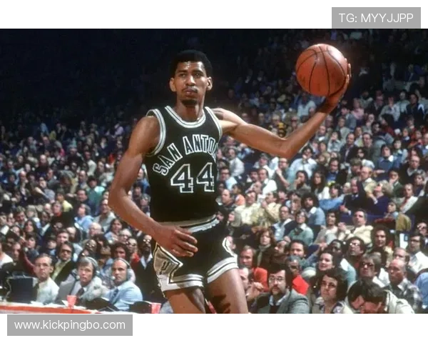 乔治·格文单打效率高于当代明星，改变得分结构显著