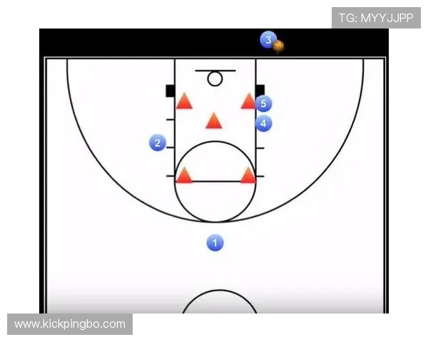 你真的会正确发球吗？避免发球违例的几项关键判定要点