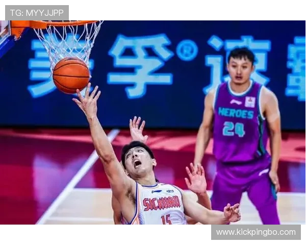 篮下干扰球规则解析：什么情况算违例？完整判定标准详解