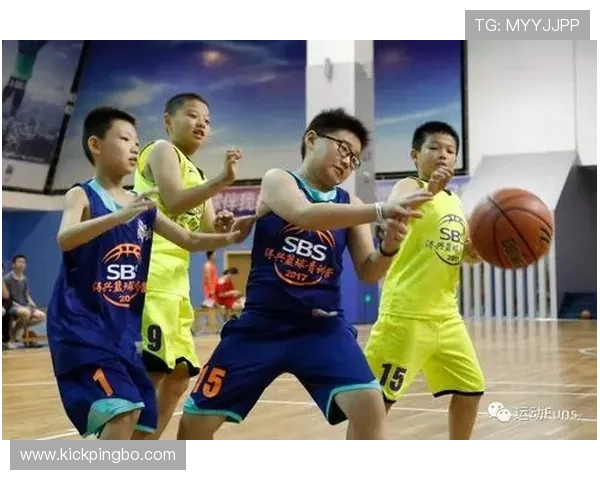 解读篮球合理冲撞区规则:哪些碰撞算进攻犯规? 解读篮球合理冲撞区规则:哪些碰撞算进攻犯规?